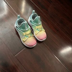 Toddler girls Brand New multi color Puma sneakers